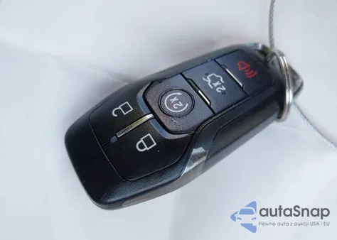 2016 Lincoln Mkz из США, поврежденный, VIN 3LN6L2G95GR609317